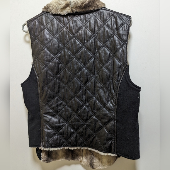 Linea Doman Faux Fur Lined Vest - Picture 6 of 6